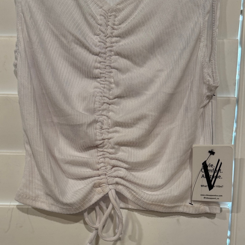 Vibe White Ruched Tank Top - Picture 4 of 5